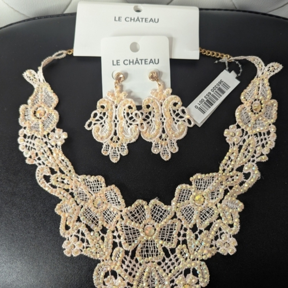 Le Chateau  Elegant Jewelry Set